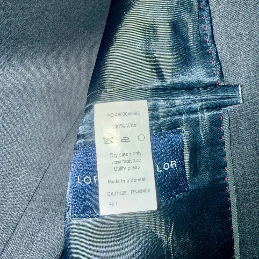 Calvin Klein Charcoal Gray Two-Piece Suit Jacket & Pants